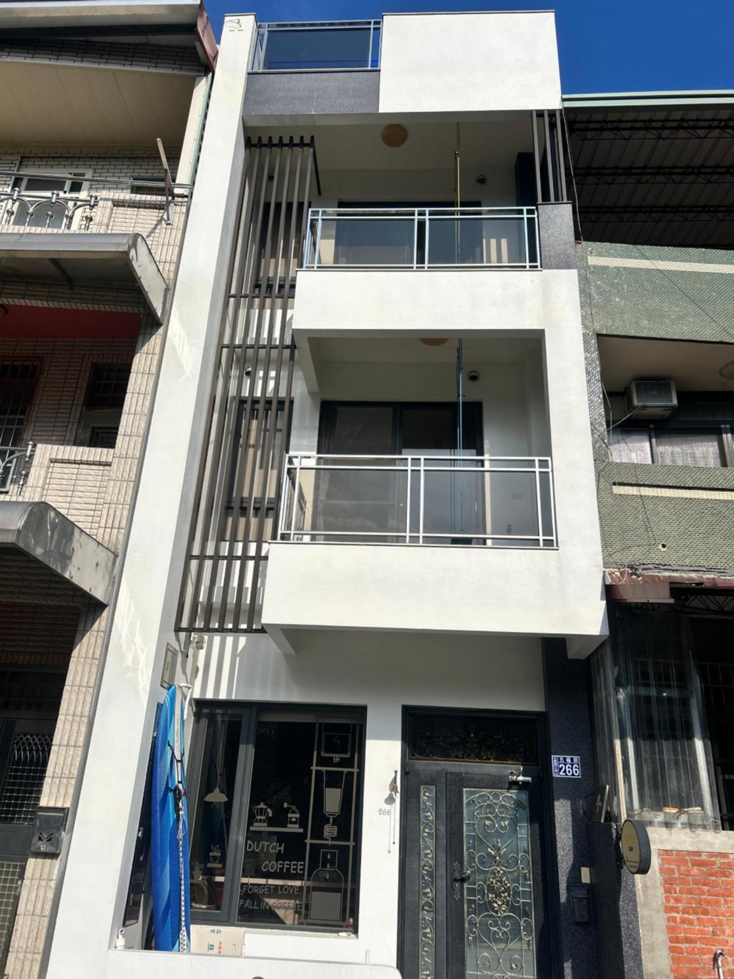 Crescent Bay Sup Apartment Shuili Bagian luar foto